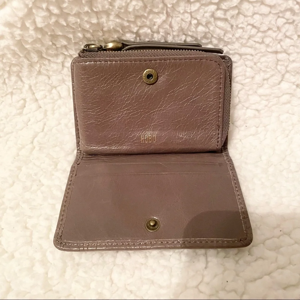 Hobo Key Fob Wallet - Picture 3 of 6